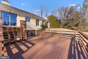 901 Walker Rd, Great Falls, VA 22066 - Photo 56