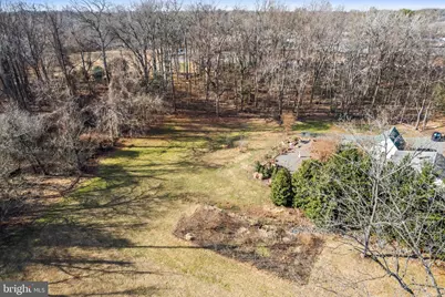 9813 Georgetown Pike, Great Falls, VA 22066 - Photo 12