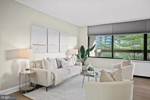 3701 S George Mason Dr, Falls Church, VA 22041 - Photo 2