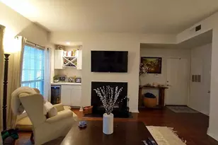 3904 Penderview Dr, Fairfax, VA 22033 - Photo 2