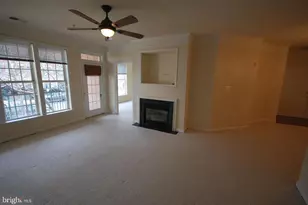 12170 Abington Hall Pl, Reston, VA 20190 - Photo 6