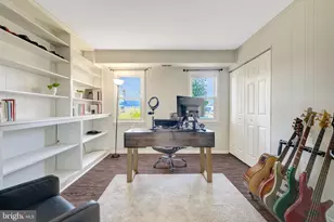 2155 Veenendaal Ct, Herndon, VA 20170 - Photo 18