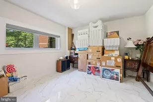 9005 Southwick St, Fairfax, VA 22031 - Photo 22