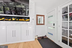 9005 Southwick St, Fairfax, VA 22031 - Photo 30