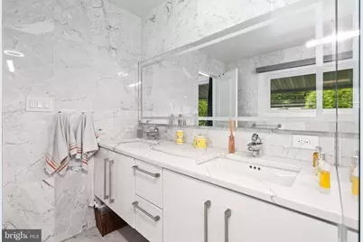 9005 Southwick Street, Fairfax, VA 22031 - Photo 32