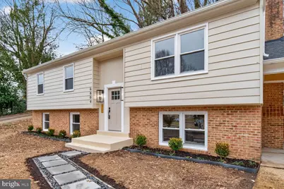 6804 Lamp Post Lane, Alexandria, VA 22306 - Photo 2