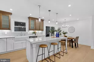 6804 Lamp Post Ln, Alexandria, VA 22306 - Photo 12