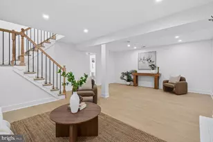 6804 Lamp Post Ln, Alexandria, VA 22306 - Photo 24