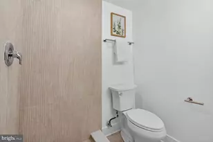 6804 Lamp Post Ln, Alexandria, VA 22306 - Photo 32