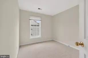 7568 Great Swan Ct, Alexandria, VA 22306 - Photo 18