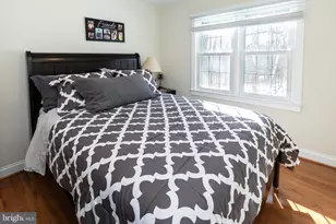 9813 Fosbak Dr, Vienna, VA 22182 - Photo 36