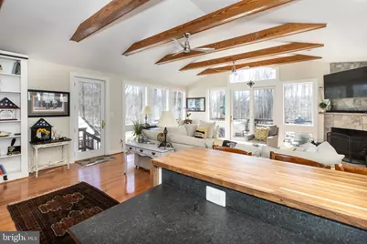 9813 Fosbak Drive, Vienna, VA 22182 - Photo 18