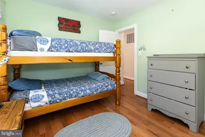 9813 Fosbak Drive, Vienna, VA 22182 - Photo 48