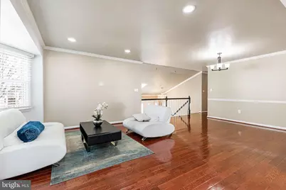 7716 Green Garland Drive, Springfield, VA 22153 - Photo 4