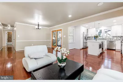 7716 Green Garland Drive, Springfield, VA 22153 - Photo 6