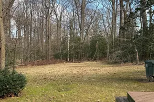 11704 Foxvale Ct, Oakton, VA 22124 - Photo 2