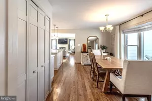 8513 Braeburn Dr, Annandale, VA 22003 - Photo 12