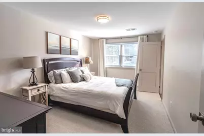 8513 Braeburn Drive, Annandale, VA 22003 - Photo 30