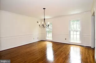 7646 Huntmaster Ln, McLean, VA 22102 - Photo 8