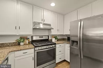 8093 Gatehouse Road #2, Falls Church, VA 22042 - Photo 16