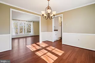 12179 Queens Brigade Dr, Fairfax, VA 22030 - Photo 14