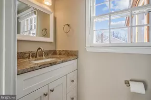 12179 Queens Brigade Dr, Fairfax, VA 22030 - Photo 24