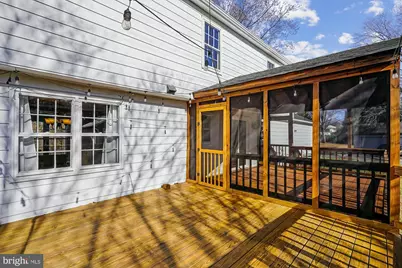 12179 Queens Brigade Drive, Fairfax, VA 22030 - Photo 6