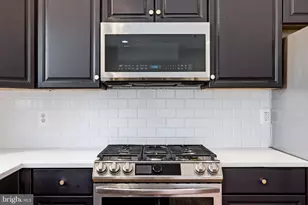 2118 Capstone Cir, Herndon, VA 20170 - Photo 22