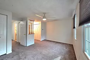 8568 Koluder Ct, Lorton, VA 22079 - Photo 12