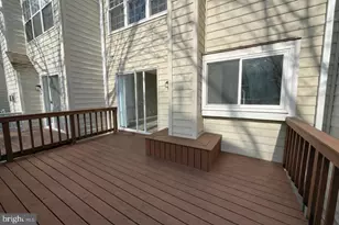 1191 Cypress Tree Pl, Herndon, VA 20170 - Photo 8