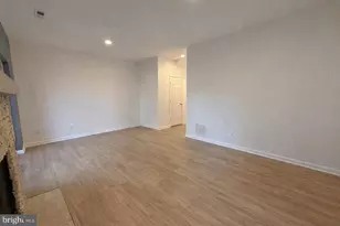 1191 Cypress Tree Pl, Herndon, VA 20170 - Photo 18