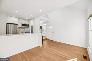 6347 Chimney Wood Ct, Alexandria, VA 22306 - Photo 6