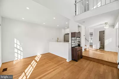 6347 Chimney Wood Court, Alexandria, VA 22306 - Photo 8