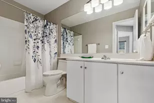 2558 James Monroe Cir, Herndon, VA 20171 - Photo 22