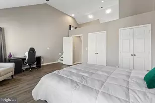 2558 James Monroe Cir, Herndon, VA 20171 - Photo 16