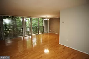 4415 Briarwood Ct N, Annandale, VA 22003 - Photo 2
