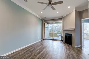 11262 Harbor Ct, Reston, VA 20191 - Photo 12
