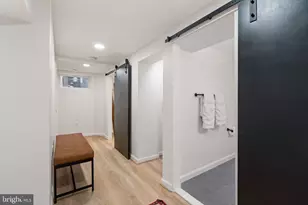 2916 Brook Dr, Falls Church, VA 22042 - Photo 28