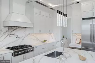 6818 Barrett Rd, Falls Church, VA 22042 - Photo 20