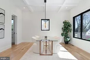 6818 Barrett Rd, Falls Church, VA 22042 - Photo 10