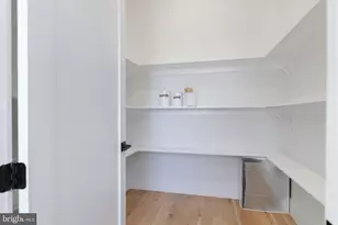 6818 Barrett Rd, Falls Church, VA 22042 - Photo 12