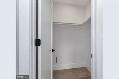 6818 Barrett Road, Falls Church, VA 22042 - Photo 44