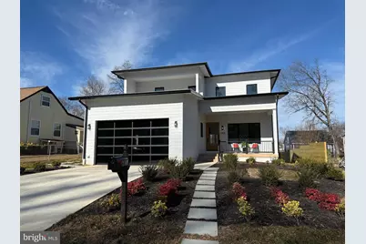 6818 Barrett Road, Falls Church, VA 22042 - Photo 1