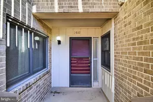 2532 Glengyle Dr, Vienna, VA 22181 - Photo 4