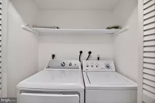 2532 Glengyle Dr, Vienna, VA 22181 - Photo 14