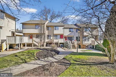 2532 Glengyle Drive #170, Vienna, VA 22181 - Photo 2
