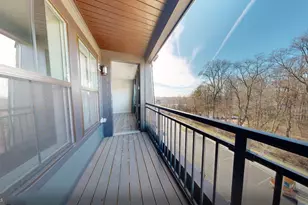 3925 Fair Ridge Dr, Fairfax, VA 22033 - Photo 6