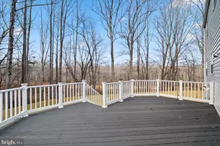 8300 White Star Ct, Springfield, VA 22153 - Photo 30