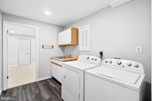 8300 White Star Ct, Springfield, VA 22153 - Photo 28