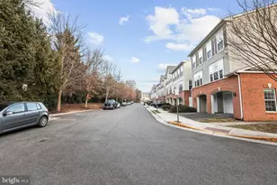 7057 Huntley Run Pl, Alexandria, VA 22306 - Photo 36